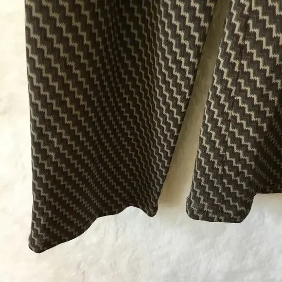 Unite! Olive Green Pattern Long Sleeve Top - Picture 4 of 13